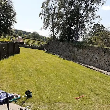 2 Brackengarth Feriehus *