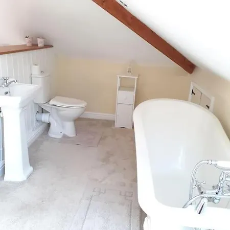 2 Brackengarth Feriehus *